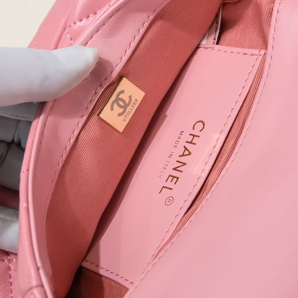 シャネルバッグ全体デザイン